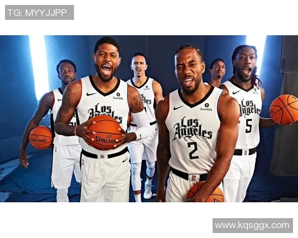 保罗乔治与威金斯的巅峰对决谁能在NBA赛场上更胜一筹