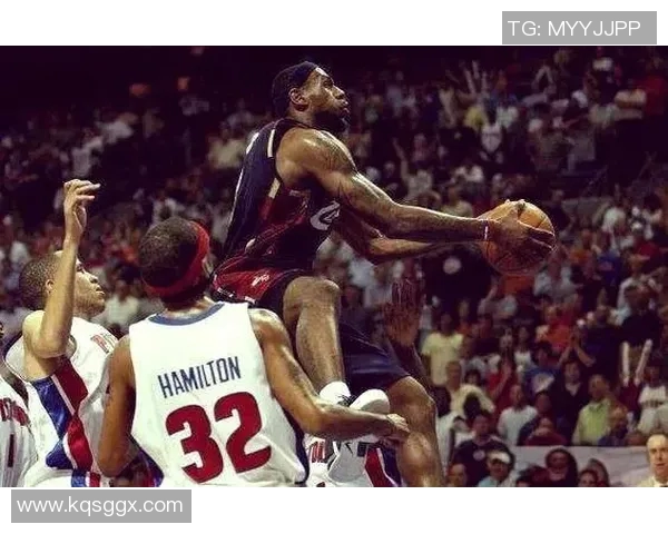 詹姆斯与安东尼巅峰对决精彩集锦回顾篮球传奇之路