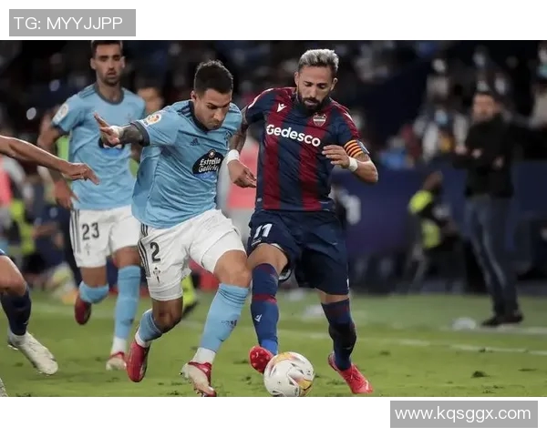 格拉纳达主场迎战马洛卡双方争夺关键三分的激烈对决