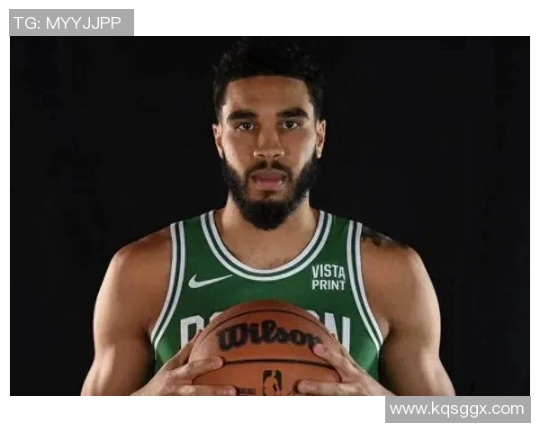 杰森塔图姆领衔凯尔特人队重返巅峰之路的奋斗与荣耀 杰森塔图姆领衔凯尔特人队重返巅峰之路的奋斗与荣耀